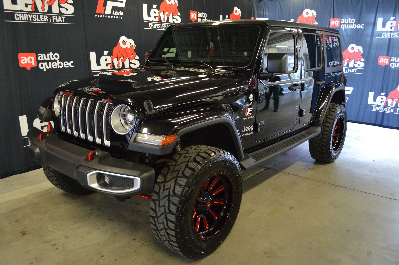 Groupe Auto Québec Jeep Wrangler Unlimited SAHARA EDITION LÉVIS