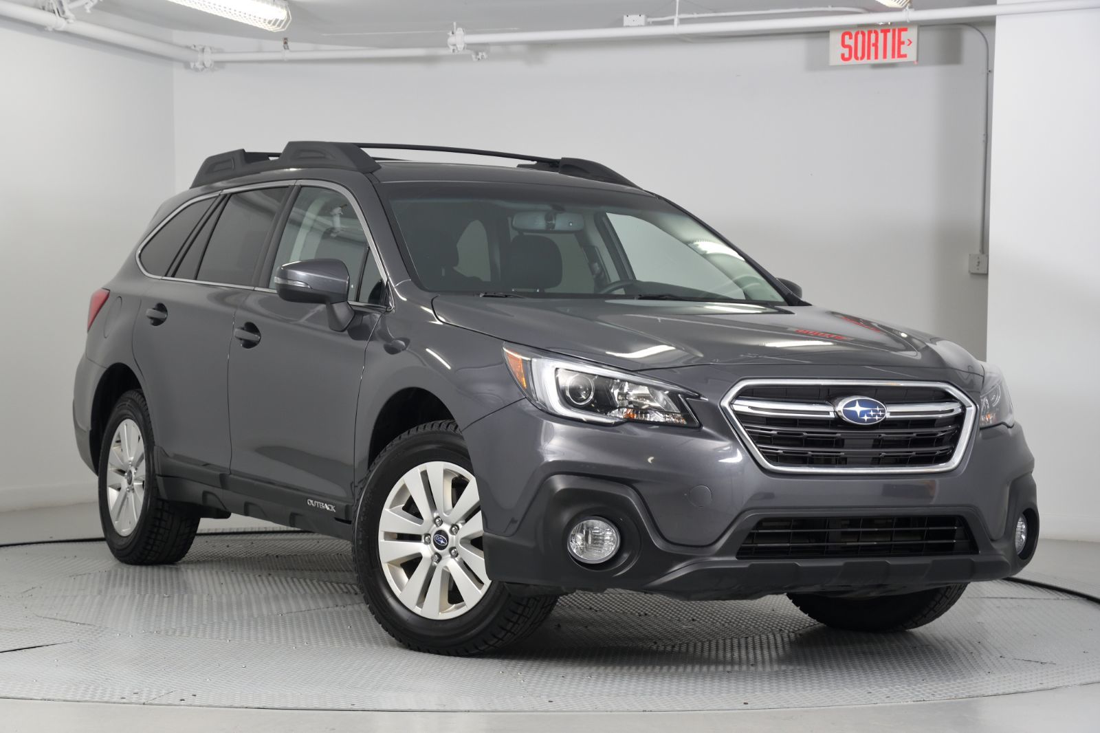 2018 Subaru Outback 3.6R Touring Pkg * 256 HP * Toit * Android Auto ...