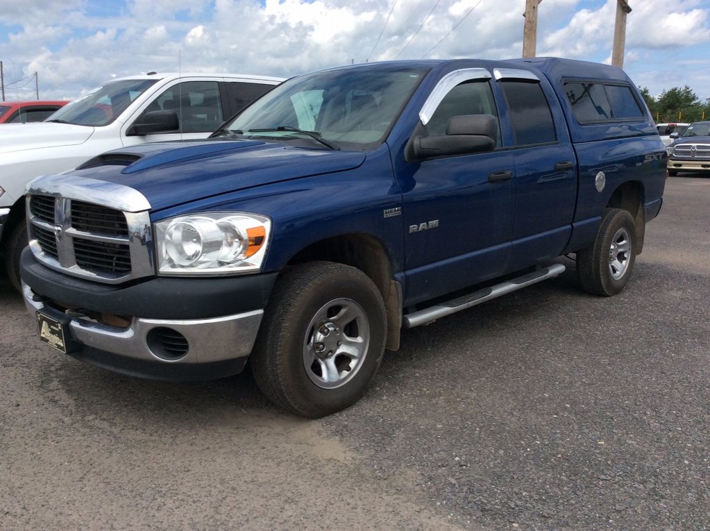 2008 Dodge RAM 1500 ST QUAD CAB 4X4 BOITE DE FIBRE à vendre Automobile Guy Beaudoin à Laurier