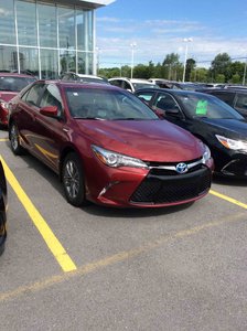 2017 Toyota Camry Hybrid SE CVT