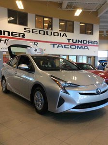 2016 Toyota Prius 5-door Liftback CVT