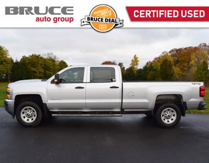 2018 Chevrolet Silverado 3500 HD WT - DIESEL / 4X4 / REAR CAMERA