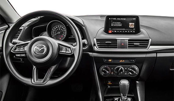 http://img2.sm360.ca/ir/w570/images/newcar/2017/mazda/3/se/sedan/interiorColors/2017_mazda_3_se_berline_similicuir-noir_tdb.jpg
