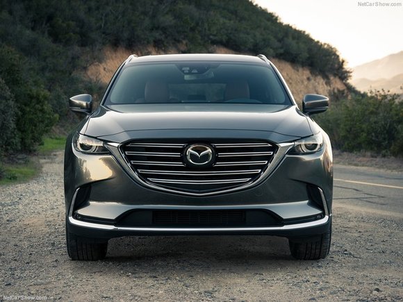 Mazda présente son CX-9 redessiné à Los Angeles