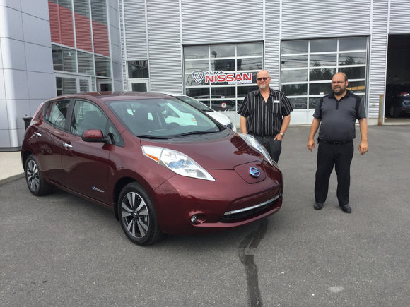 La Nissan Leaf électrique très spacieuse