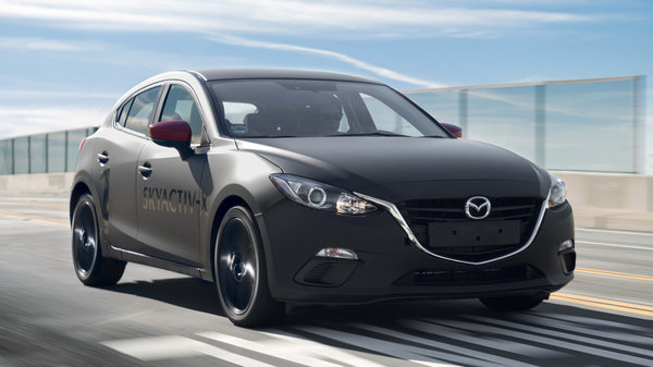 Mazda révolutionne le moteur à essence avec SKYACTIV-X