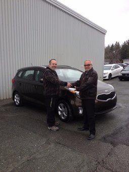 Kia Rondo 2015