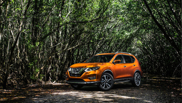 Nissan Rogue 2018 vs Honda CR-V 2018 vs Toyota RAV4 2018