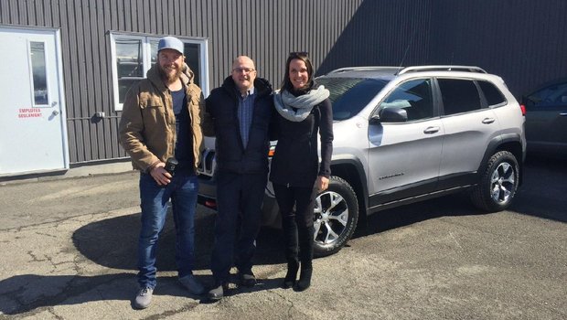 Très heureuse de mon nouveau véhicule, mais également du service reçu au Garage Windsor. Un gros merci à mon vendeur Rodolphe pour son service personnalisé.
