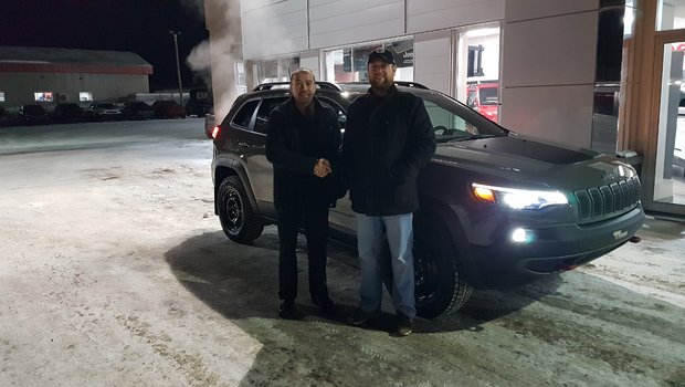 Merci à M. Gabriel Bouchard pour l'achat de son nouveau Jeep Cherokee 2019.
