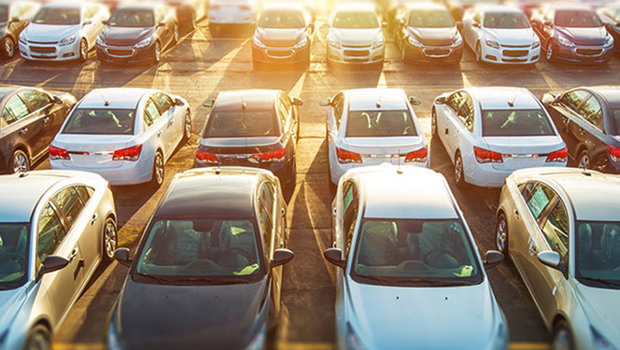 Comment refroidir sa voiture le plus rapidement possible.