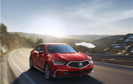 L’Acura RLX 2018 adopte un nouveau design alléchant