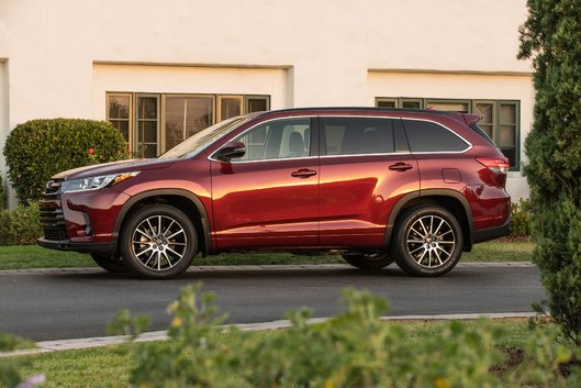 Toyota Highlander 2018 vs Honda Pilot vs Nissan Pathfinder: trois VUS avec beaucoup à offrir