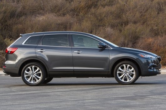2015 Mazda CX-9 : spacious fun