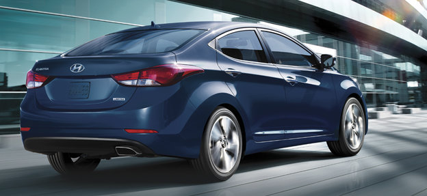 Jetta 2016 vs Elantra 2017 à St-Jean