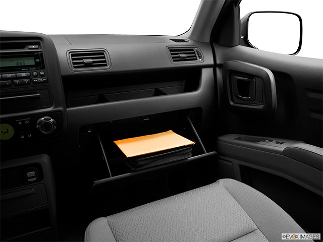 Honda Ridgeline DX 2012