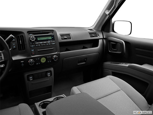 Honda Ridgeline DX 2012