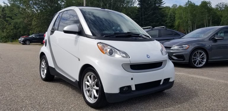 Used 2008 Smart Fortwo Passion Convertible White 119 650 Km For