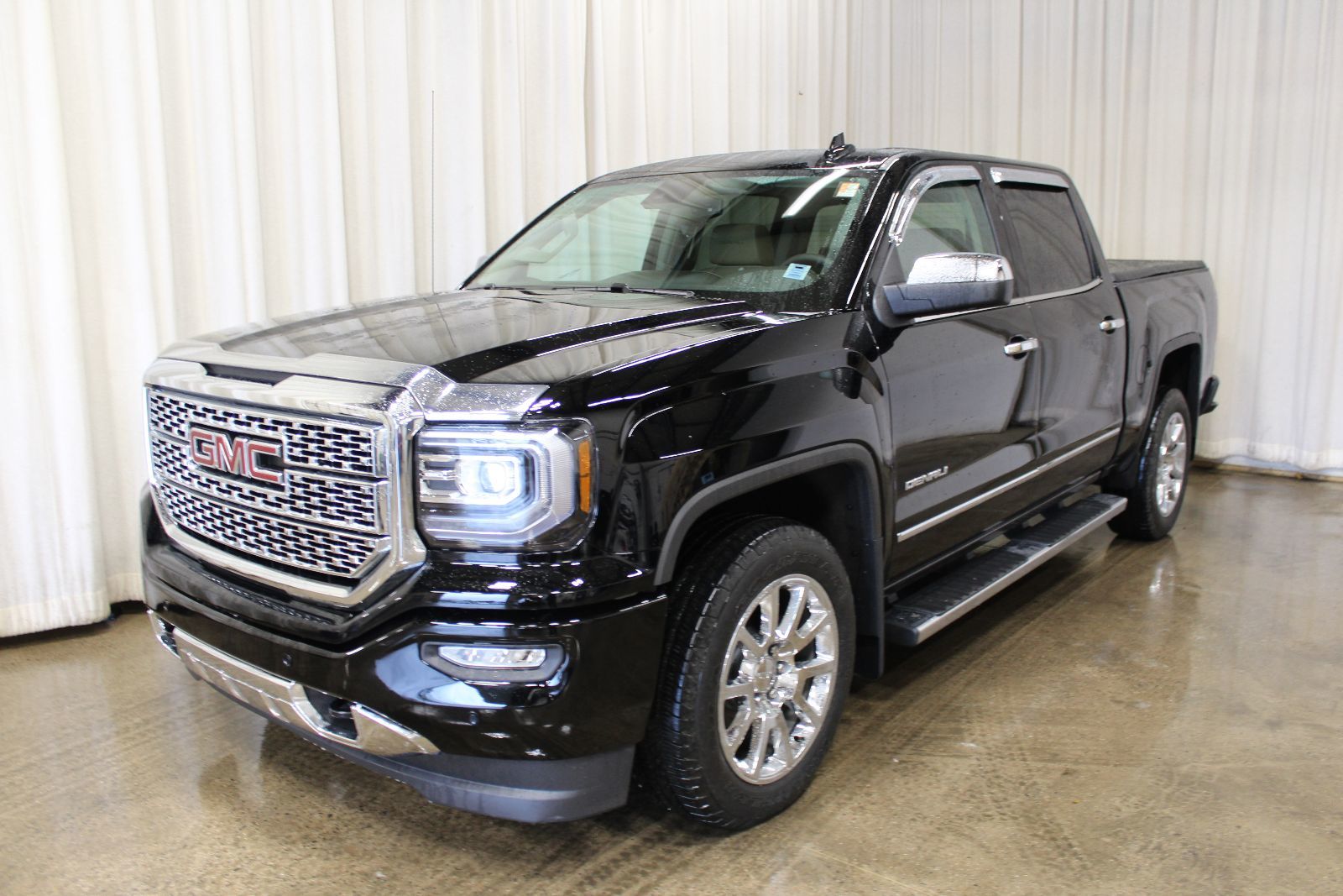 New 2018 GMC Sierra 1500 Denali 6.2L 8 CYL AUTOMATIC 4X4 CREW CAB in ...