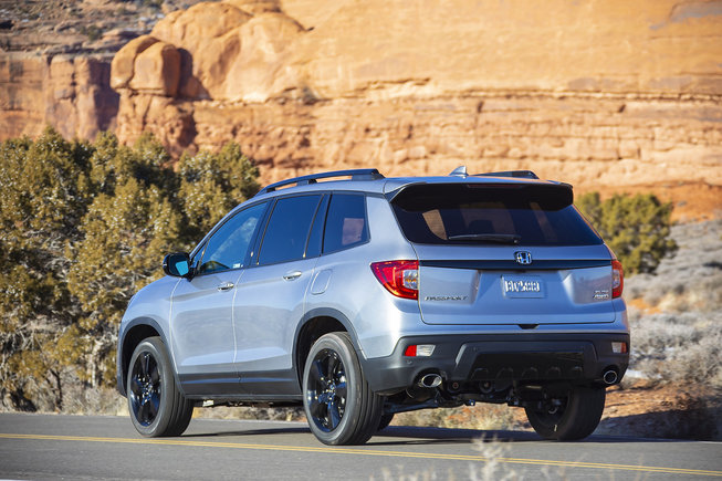 Honda Passport 2019 vs Chevrolet Blazer 2019